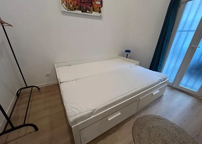 Apartment Mickey's Enchanted Studio, Central, Wi-fi Perpignan